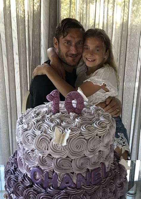 foto chanel 10 anni.com totti|figlia di francesco Totti.